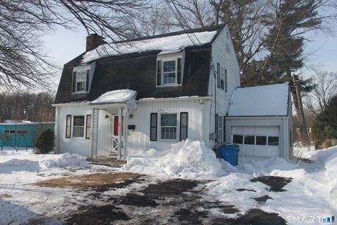 Photo of 64 Fanway Avenue, Bristol, CT 06010 (MLS # 24153566)