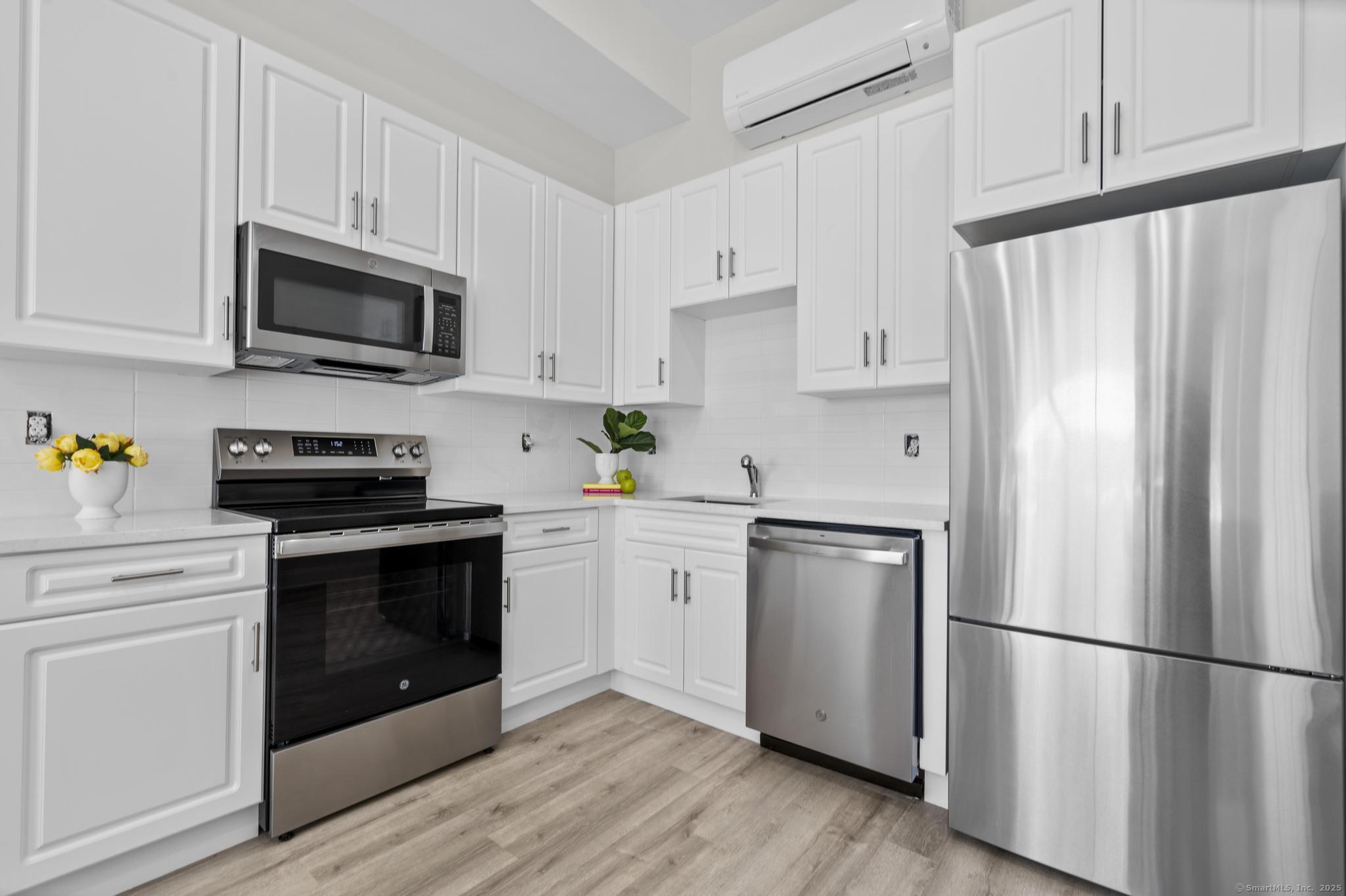 120 Broad Street 407