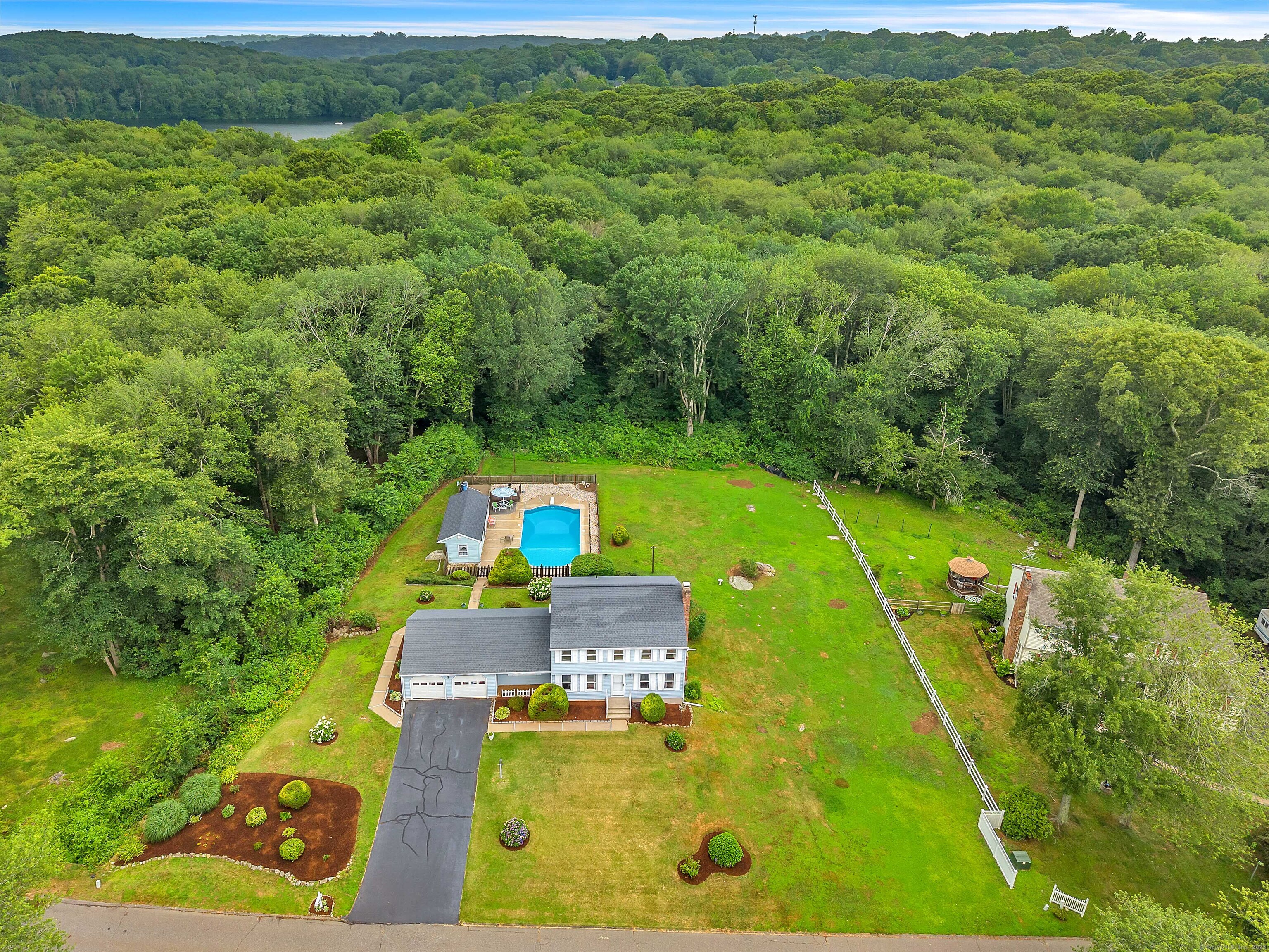 Old Saybrook, Connecticut 06475, United States, 3 Bedrooms Bedrooms, ,3 BathroomsBathrooms,Residential,Active,169319