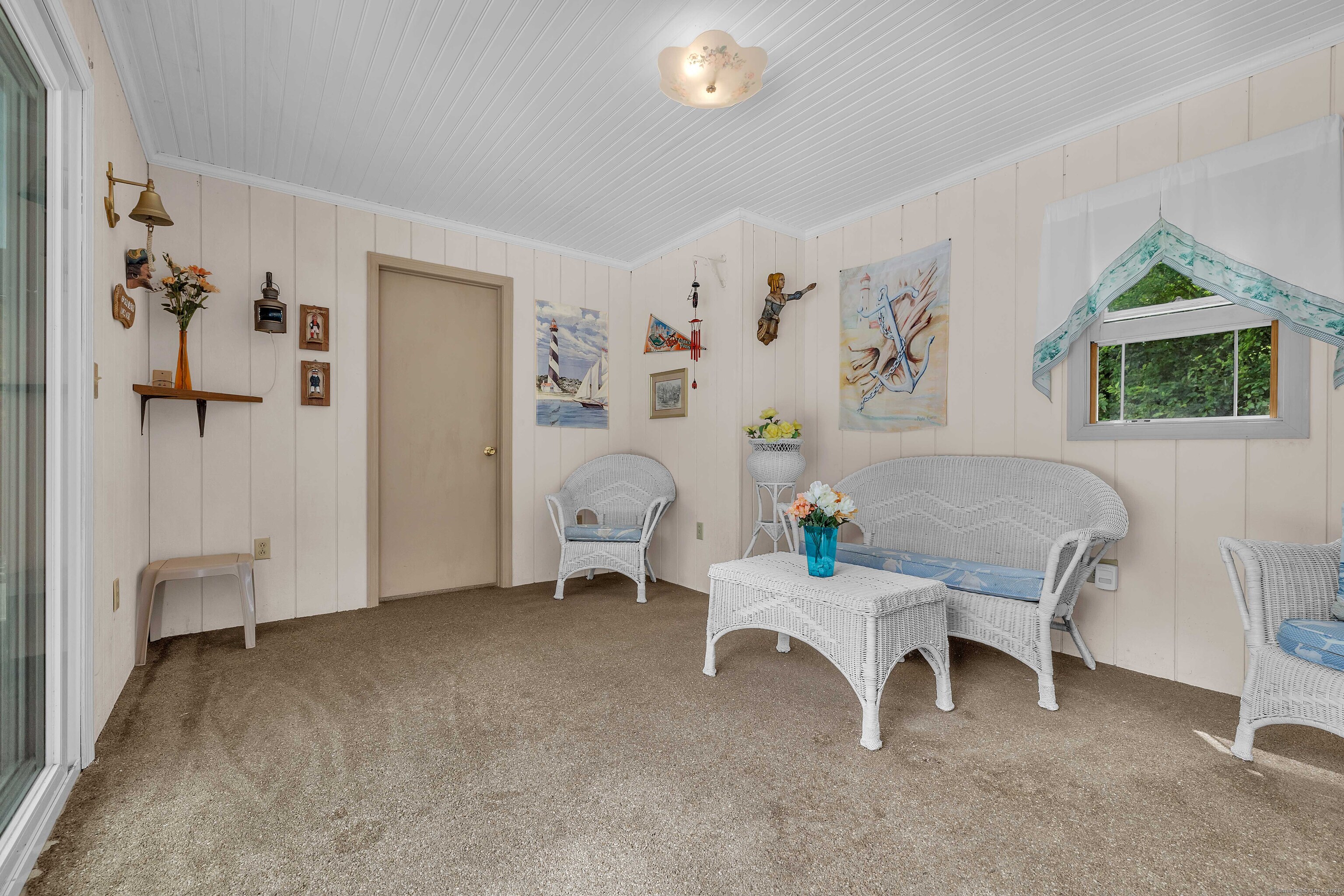 Old Saybrook, Connecticut 06475, United States, 3 Bedrooms Bedrooms, ,3 BathroomsBathrooms,Residential,Active,169319