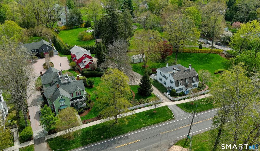 Photo of 236 &amp; 250 Main Street, Ridgefield, CT 06877 (MLS # 24170626)