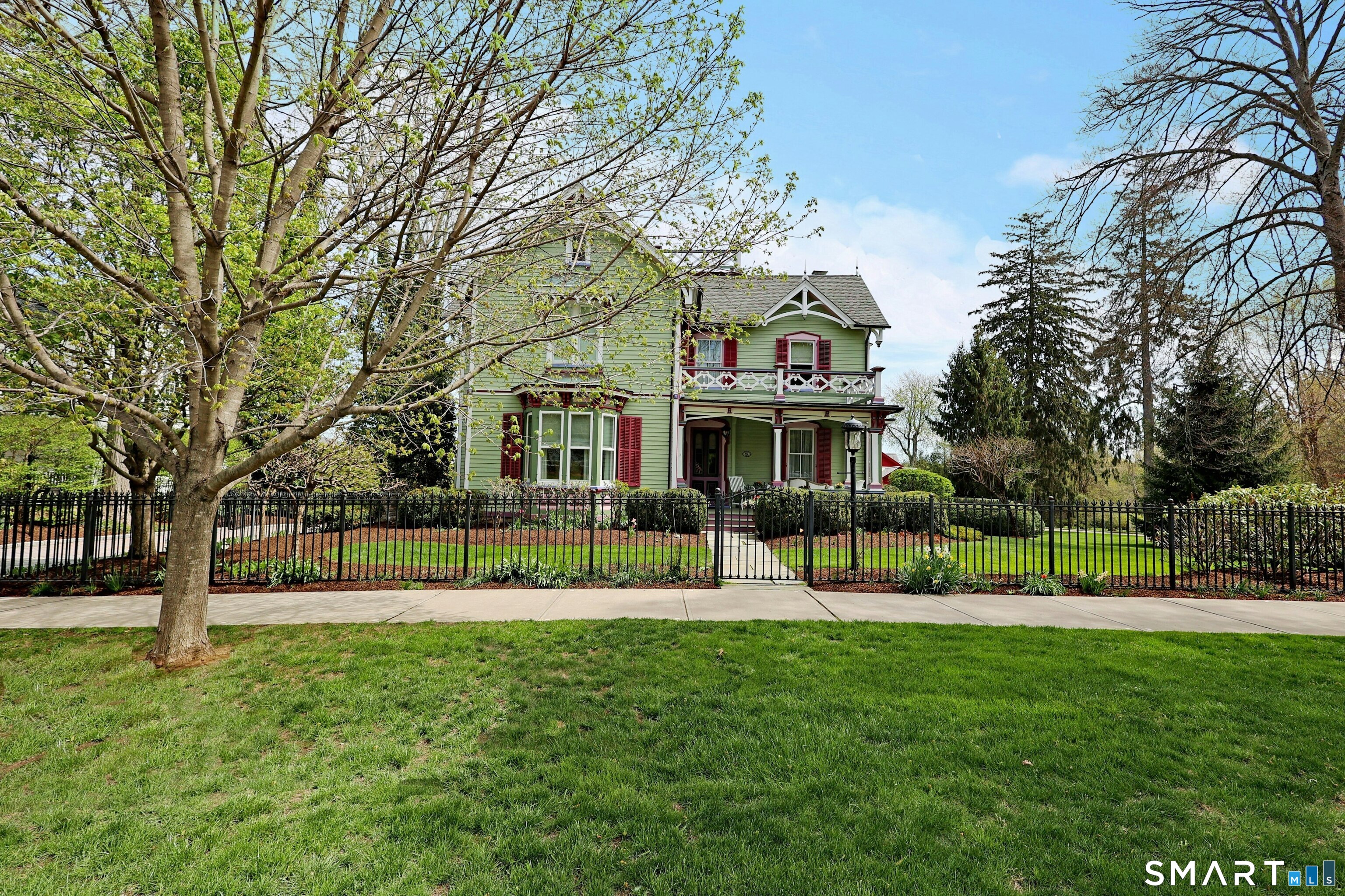 236 & 250 Main Street