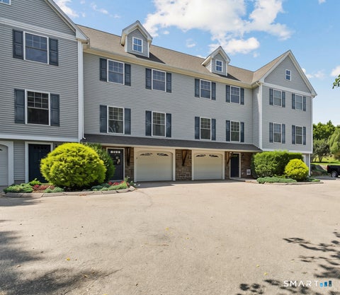 Condo For Sale - 129 Mechanic Street #7<br/> Stonington, CT 06379