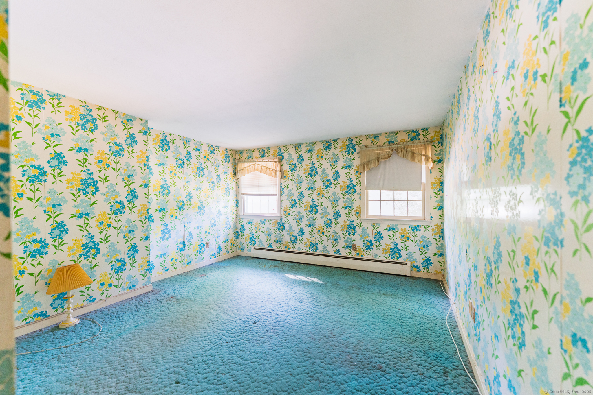 East Hartford, Connecticut 06118, United States, 4 Bedrooms Bedrooms, ,3 BathroomsBathrooms,Residential,Pending,203940