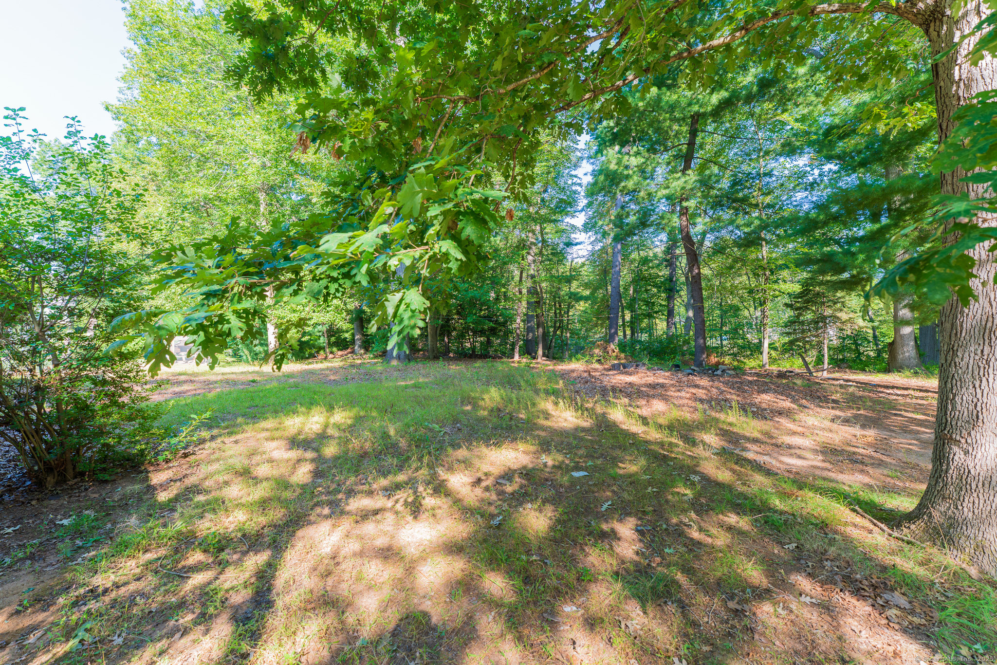 East Hartford, Connecticut 06118, United States, 4 Bedrooms Bedrooms, ,3 BathroomsBathrooms,Residential,Pending,203940