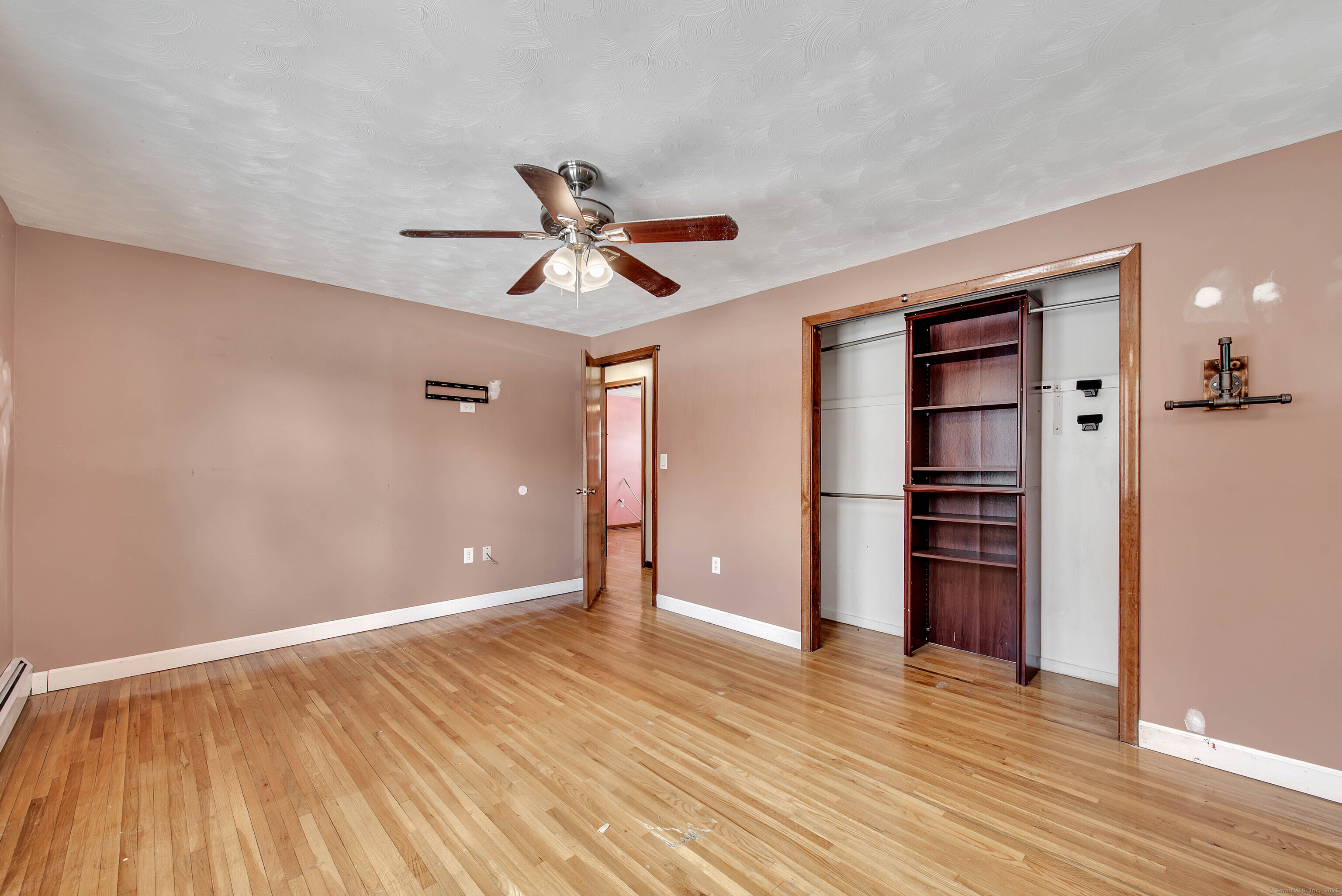 99 Rolling Meadow Drive, East Hartford, Connecticut image 16