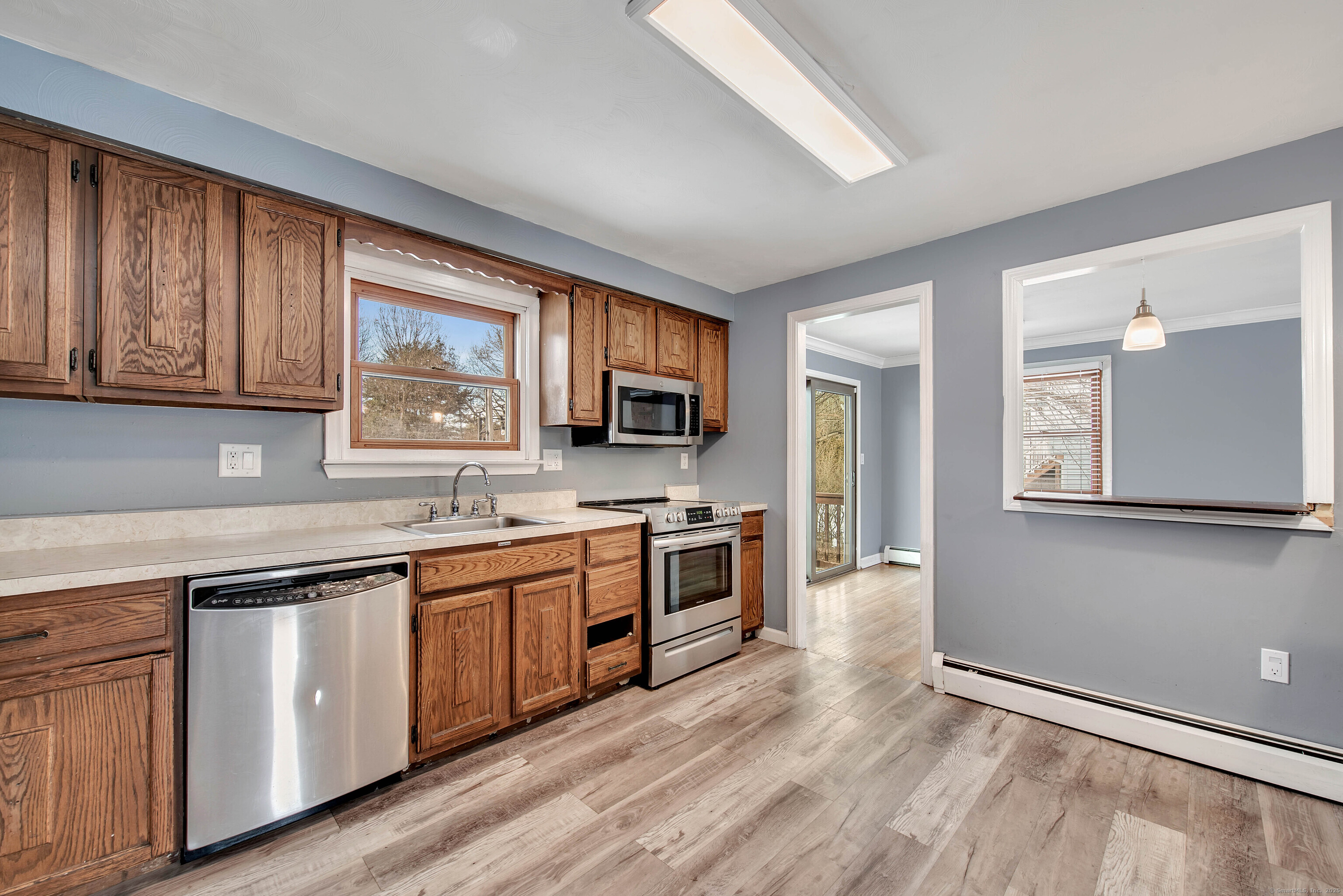 99 Rolling Meadow Drive, East Hartford, Connecticut image 7