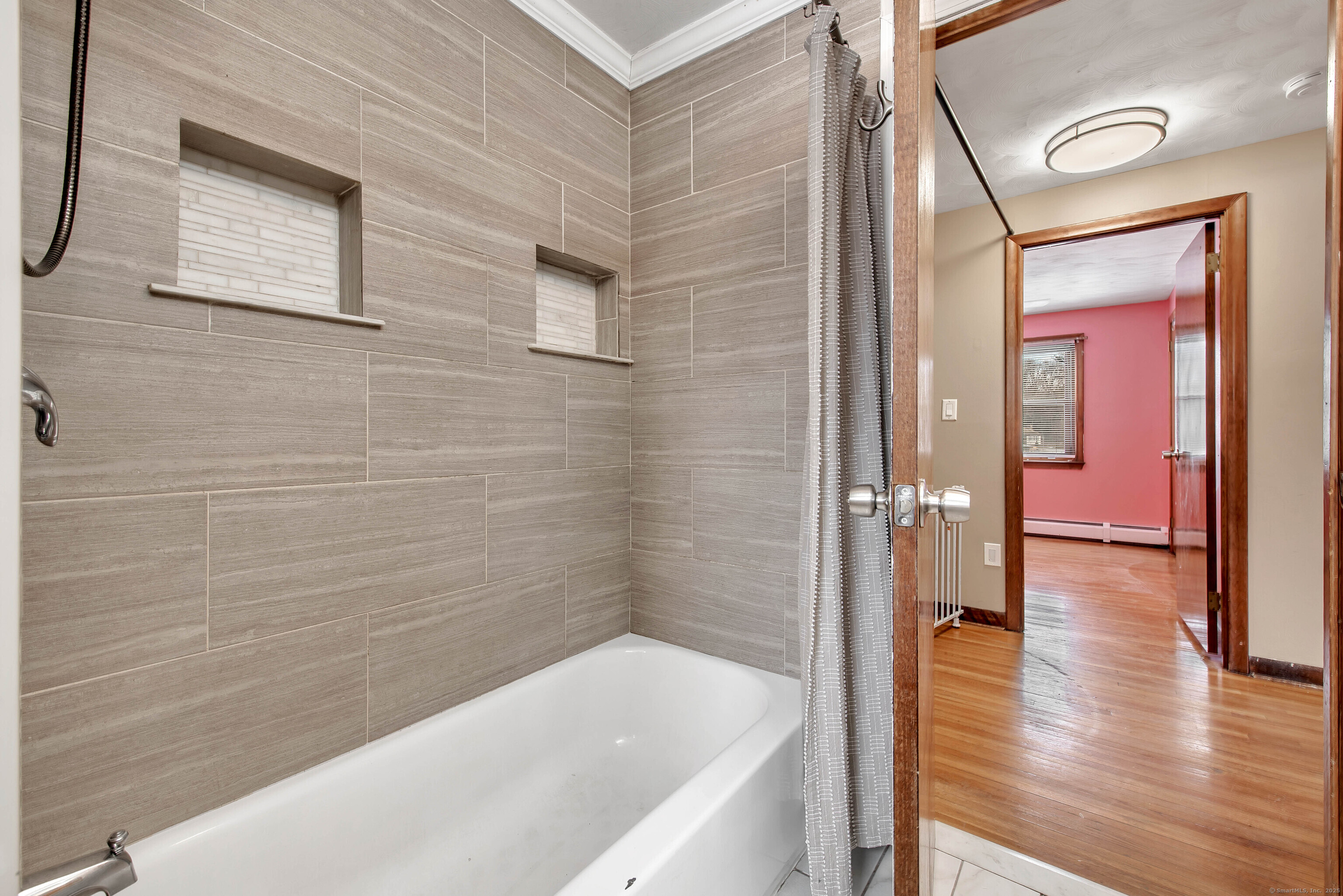 99 Rolling Meadow Drive, East Hartford, Connecticut image 12
