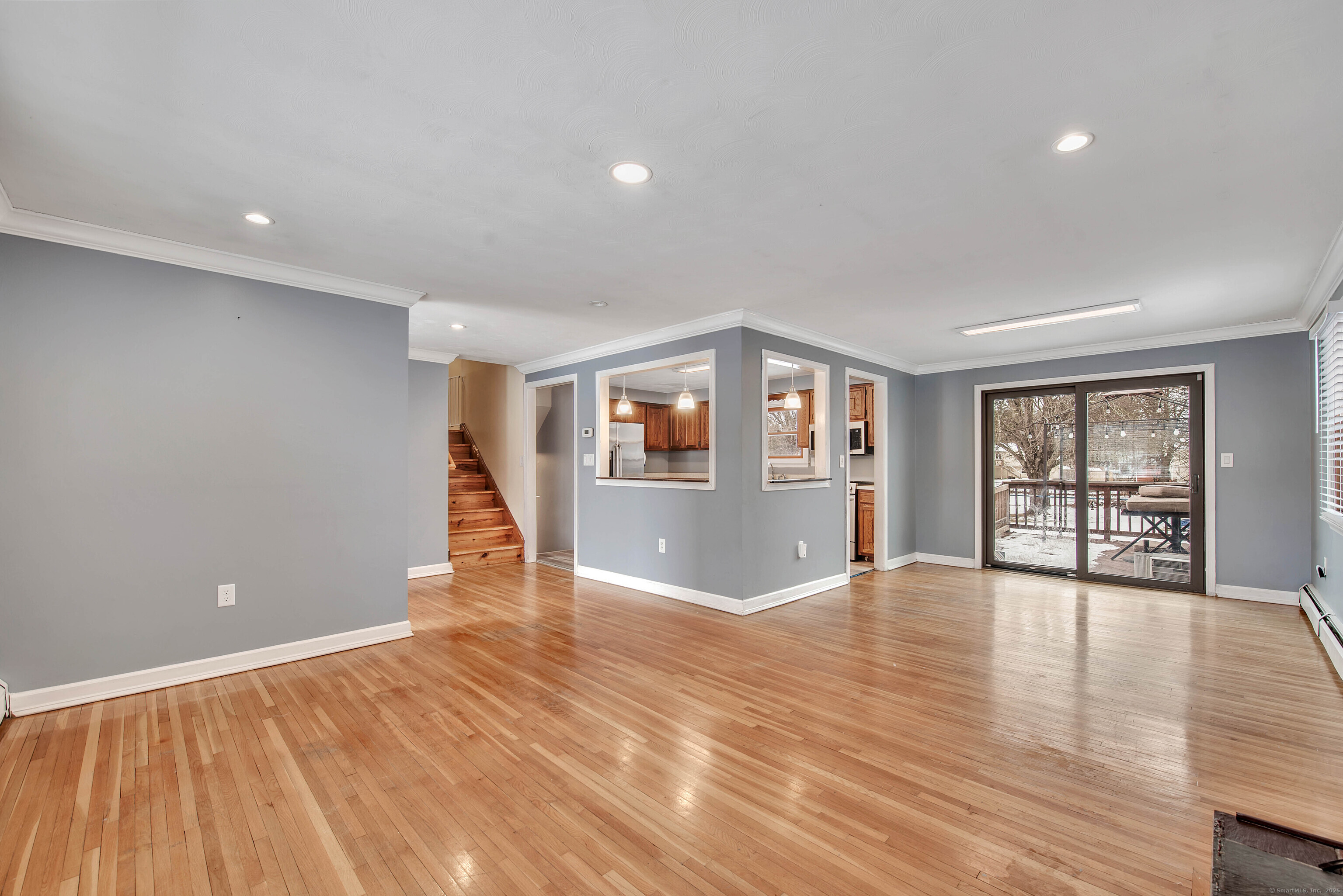 99 Rolling Meadow Drive, East Hartford, Connecticut image 4