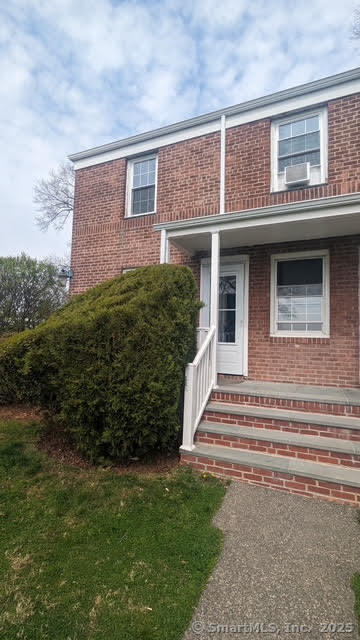 Property for Sale at Summer Street Apt 1F, Stamford, Connecticut - Bedrooms: 2 
Bathrooms: 1 
Rooms: 4  - $330,000