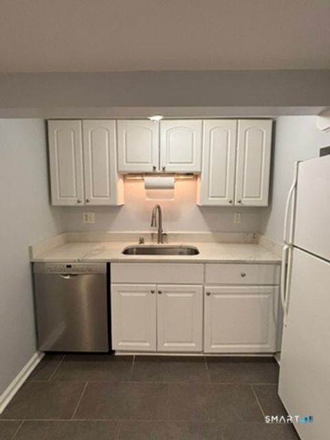 Tiny photo for 625 Cleveland Avenue, Bridgeport, CT 06604 (MLS # 24150776)