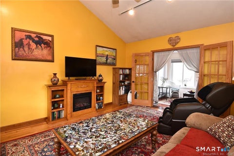 Tiny photo for 32 Barton Circle, North Haven, CT 06473 (MLS # 24208463)