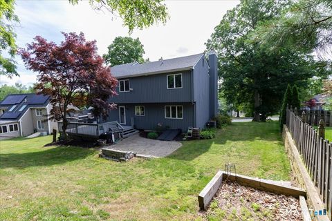 Tiny photo for 15 Spice Hill Drive, East Hampton, CT 06424 (MLS # 24186915)