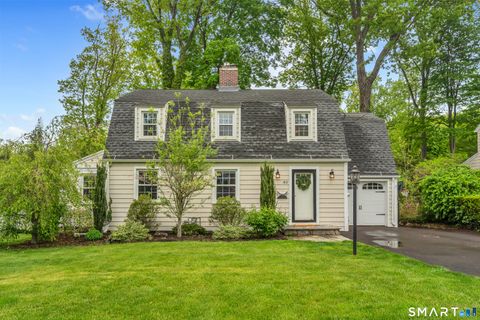 Photo of 80 Knollwood Road, North Haven, CT 06473 (MLS # 24174507)