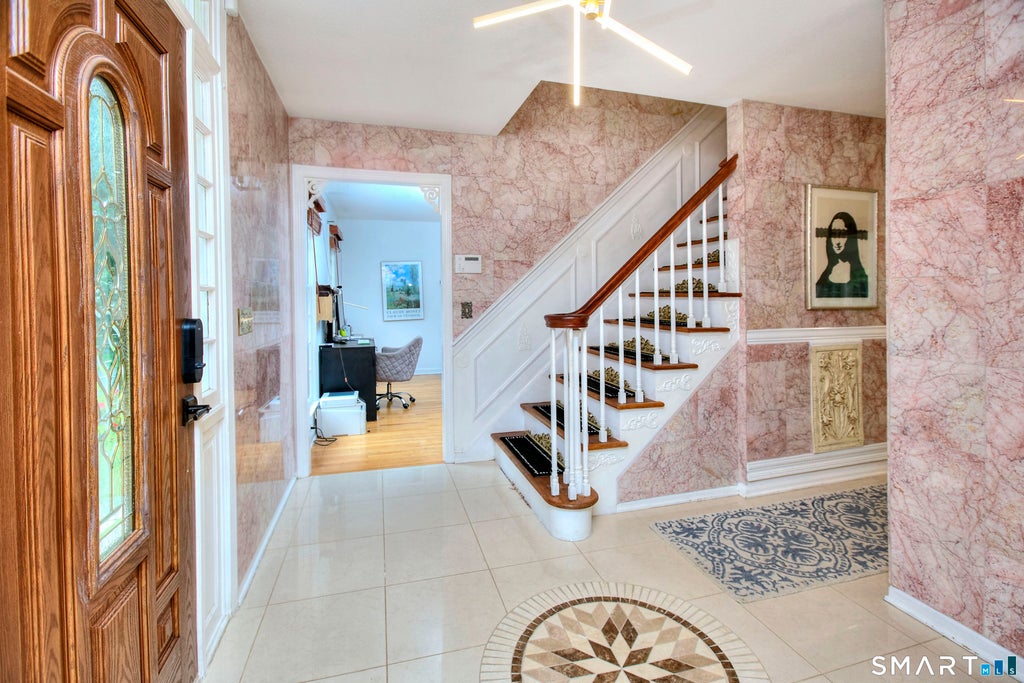 Photo of 220 Stonewall Lane, Fairfield, CT 06824 (MLS # 24184245)