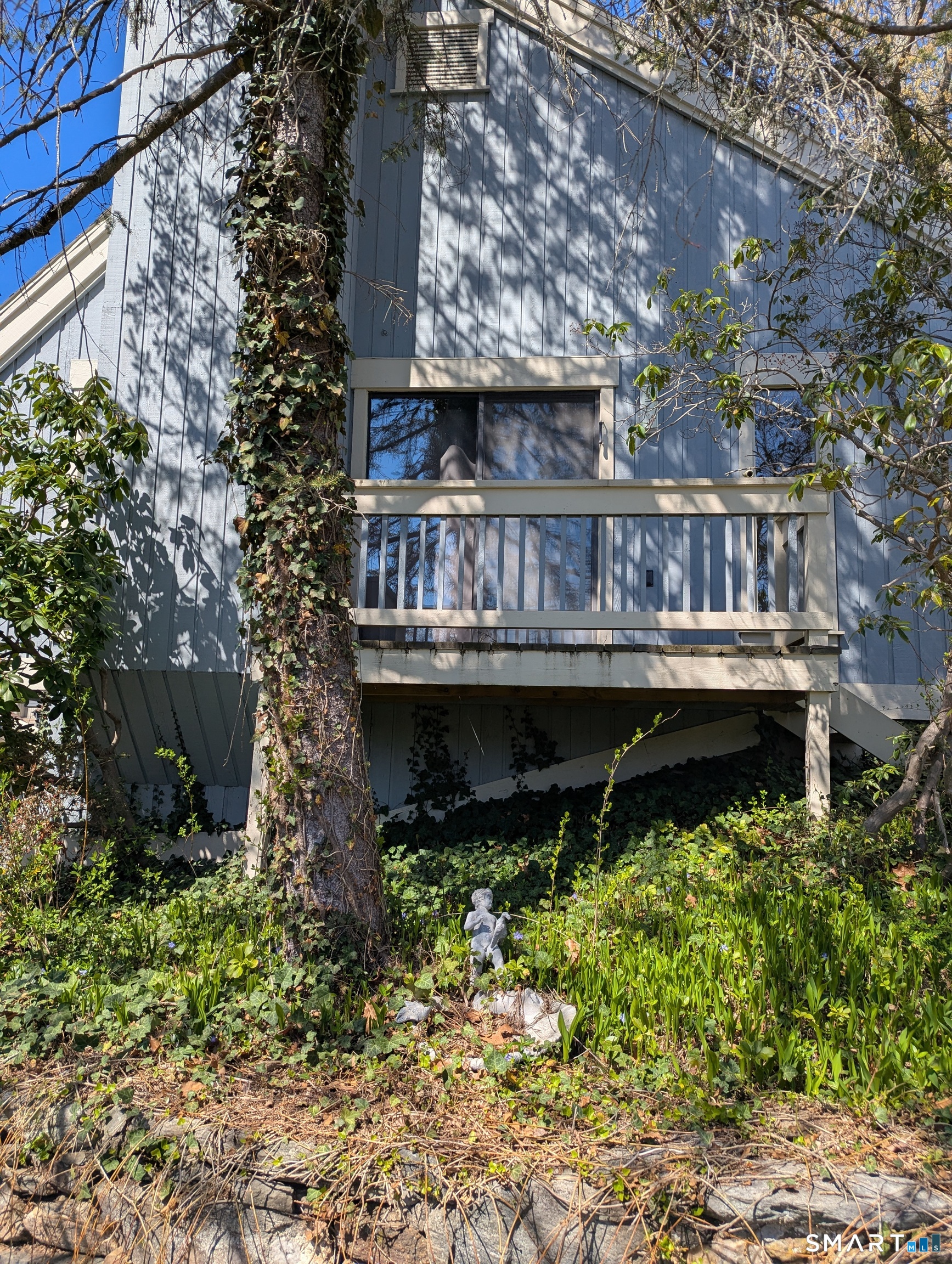 953 Heritage Village A