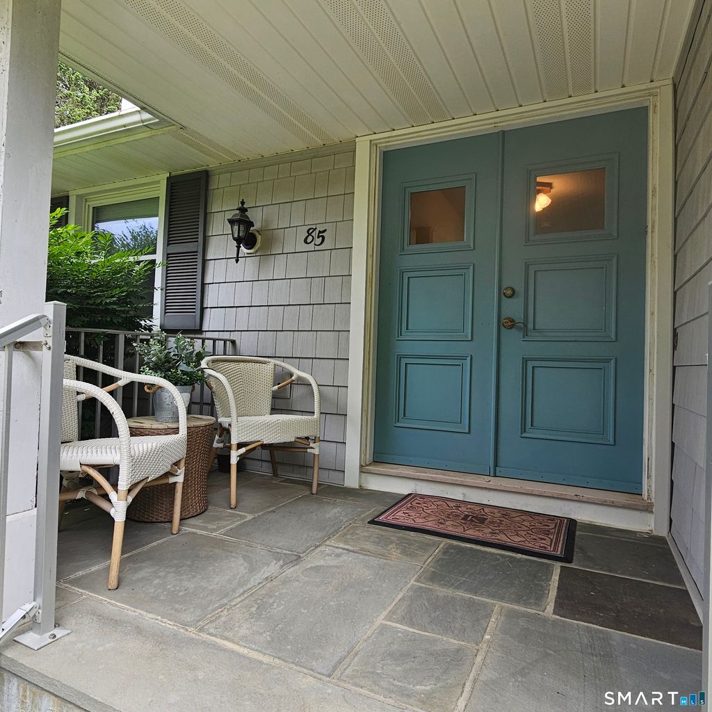 Photo of 85 Canterbury Lane, Trumbull, CT 06611 (MLS # 24181680)