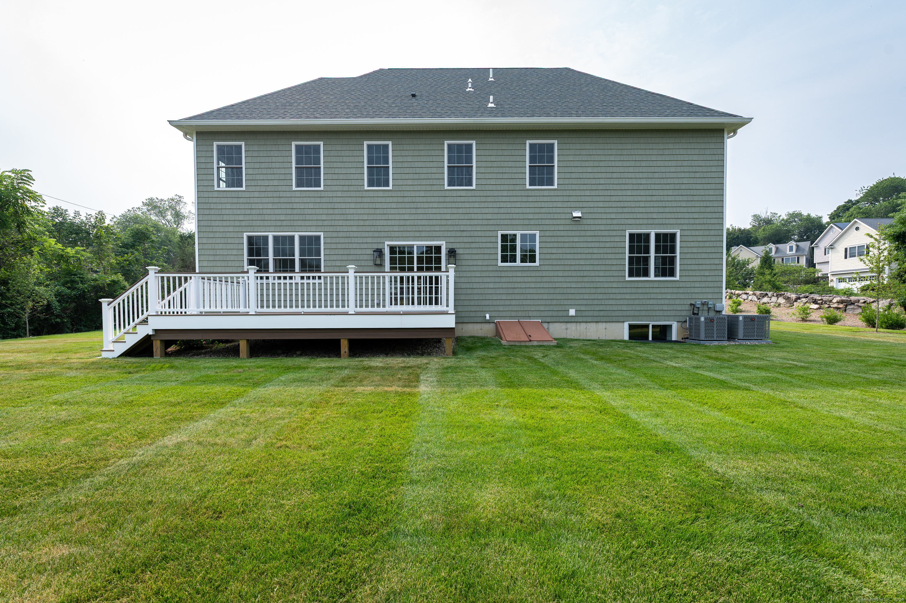 6 Walnut Ridge Court