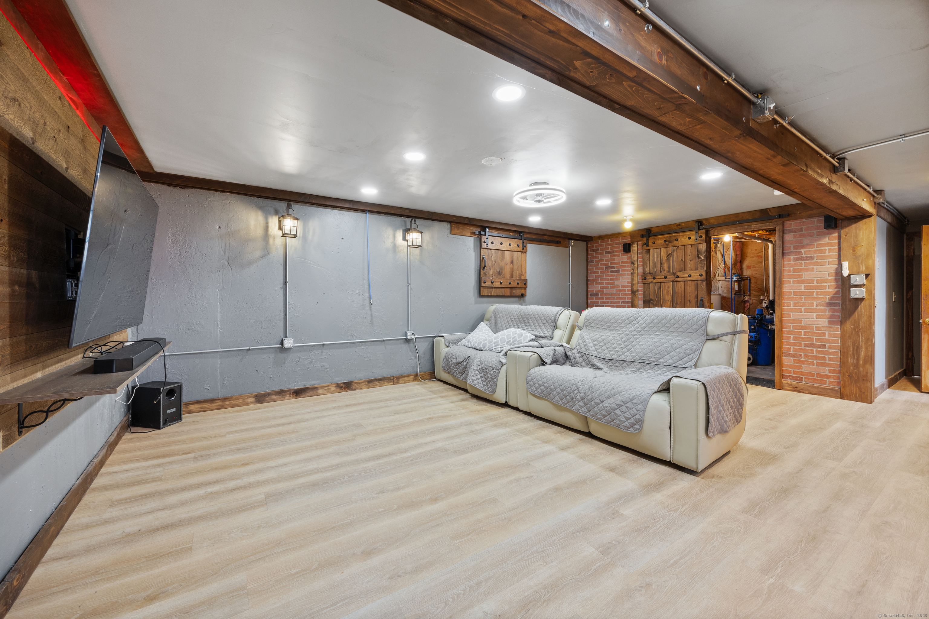 32 Bergman Drive, Montville, Connecticut image 23