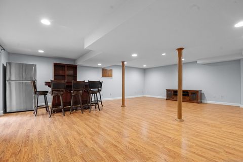 Tiny photo for 11 Red Oak Circle #11, Shelton, CT 06484 (MLS # 24133257)