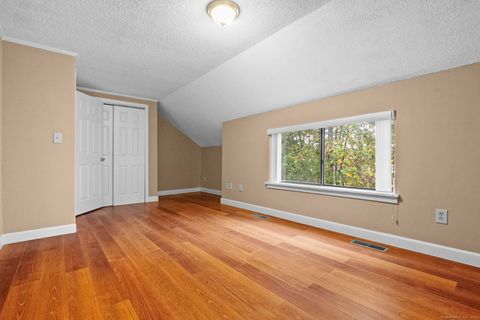 Tiny photo for 11 Red Oak Circle #11, Shelton, CT 06484 (MLS # 24133257)
