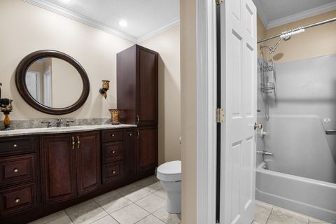 Tiny photo for 11 Red Oak Circle #11, Shelton, CT 06484 (MLS # 24133257)