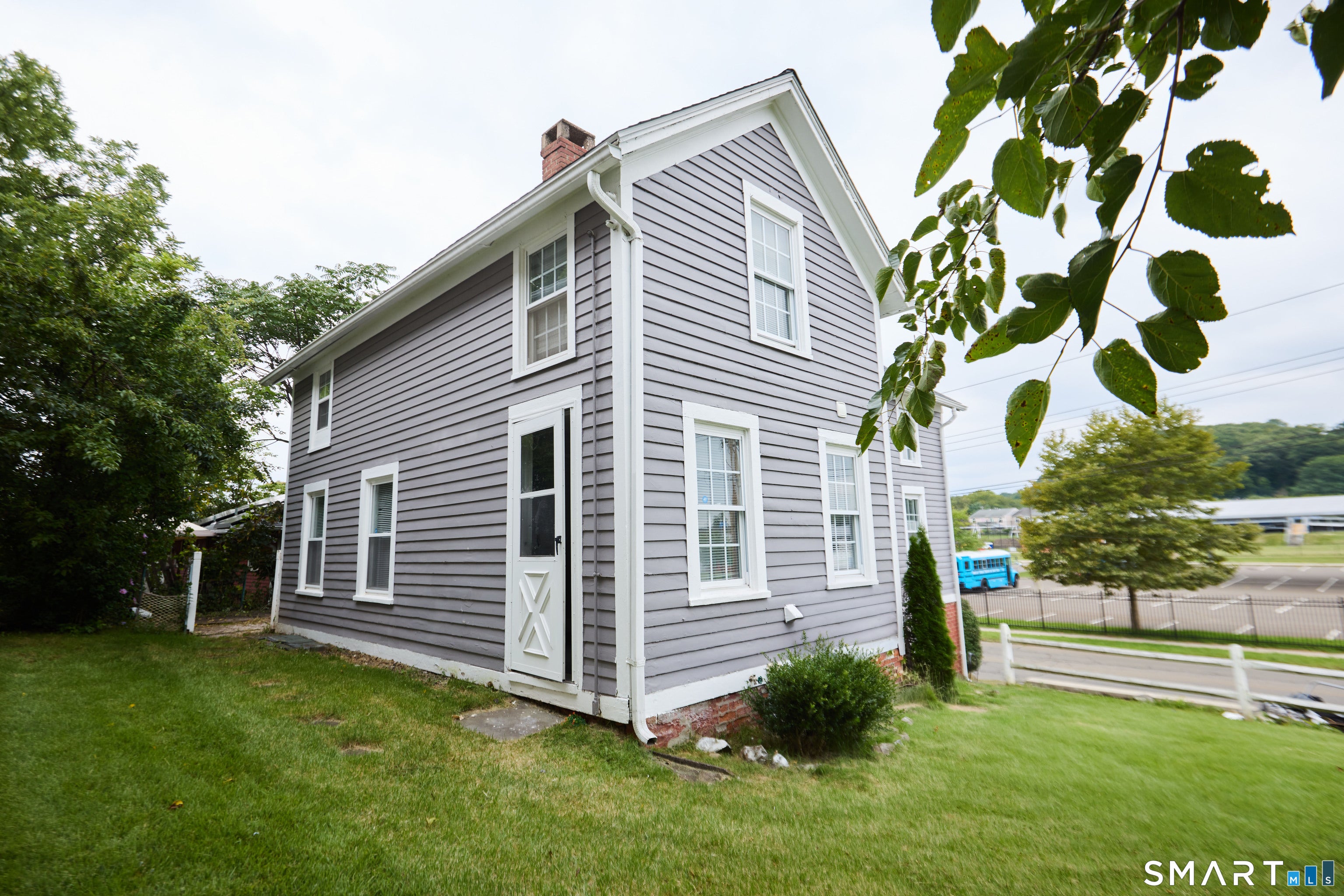 95 Fairview Avenue