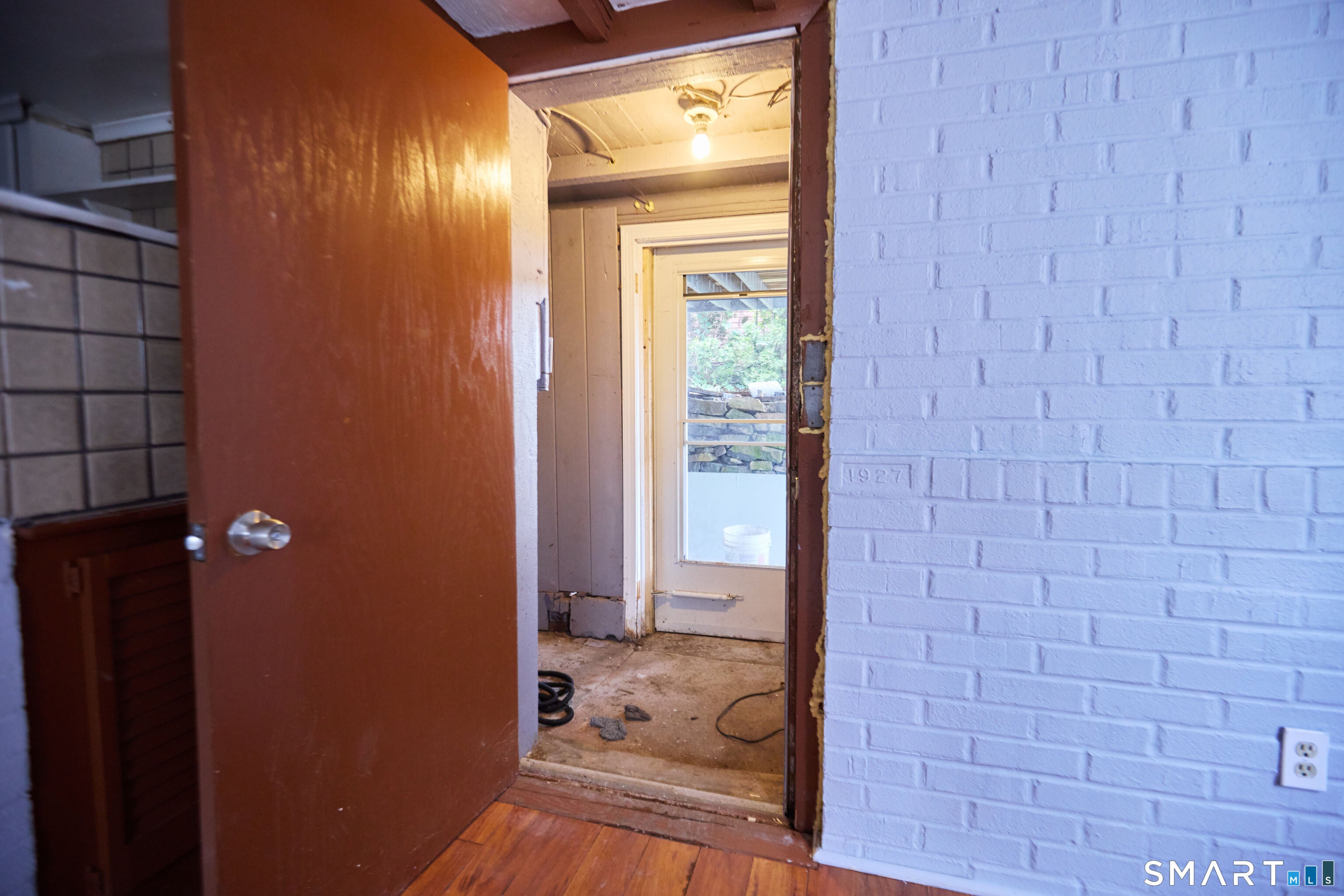 95 Fairview Avenue