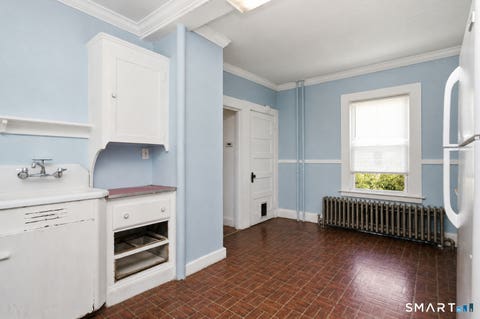 Tiny photo for 19 Homestead Street, Manchester, CT 06042 (MLS # 24196918)