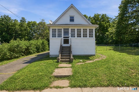 Tiny photo for 19 Homestead Street, Manchester, CT 06042 (MLS # 24196918)
