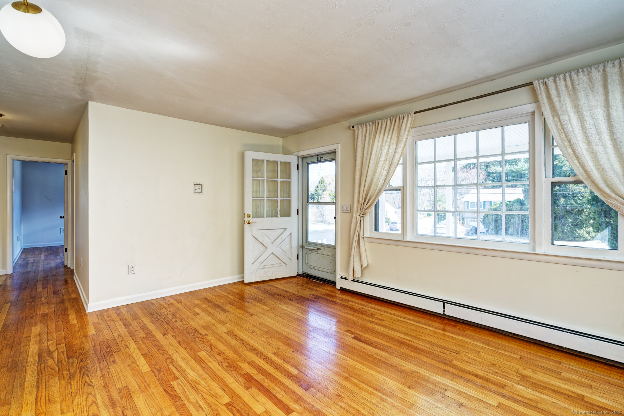 33 Bush Hill Drive, East Lyme, Connecticut image 5
