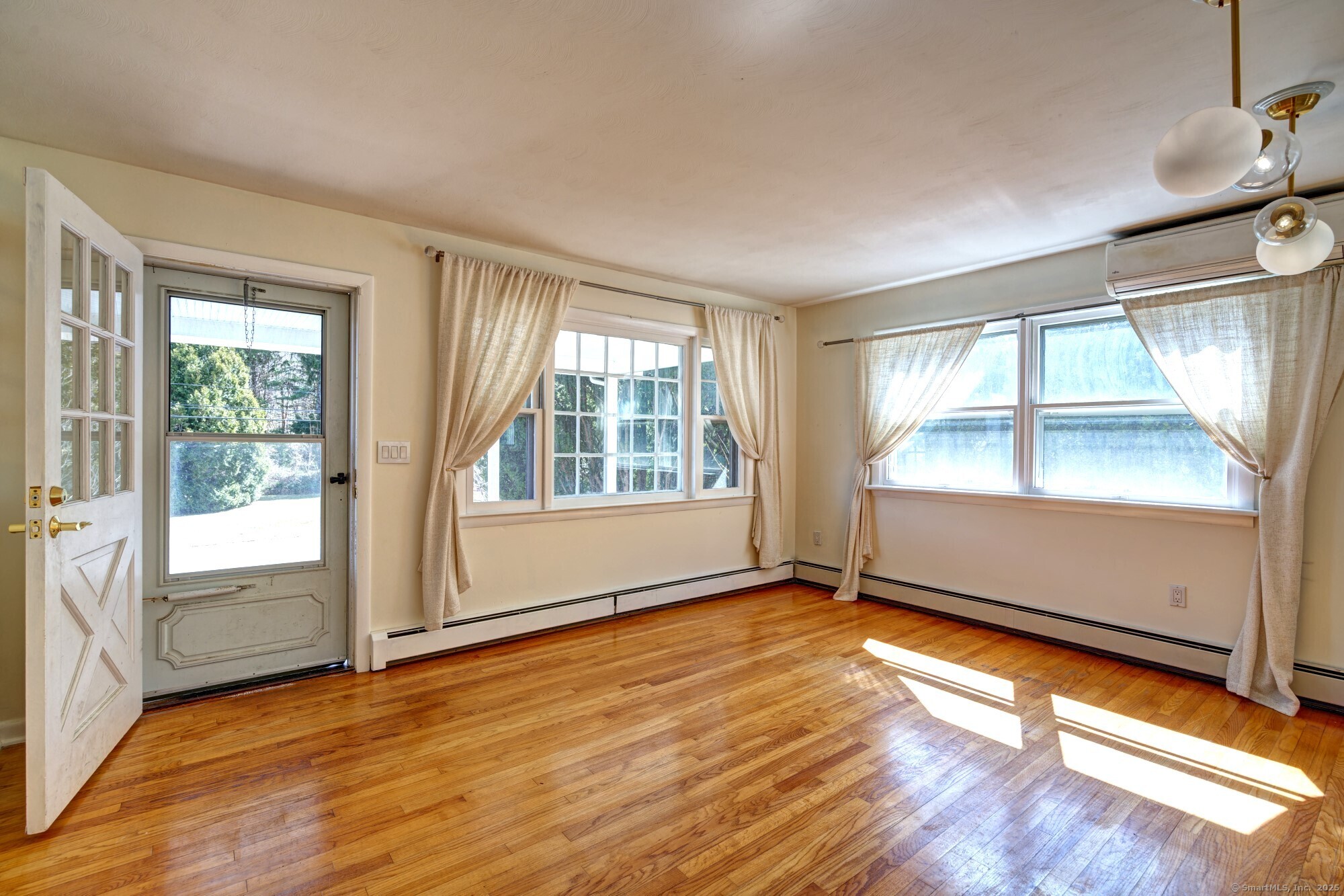 33 Bush Hill Drive, East Lyme, Connecticut image 3