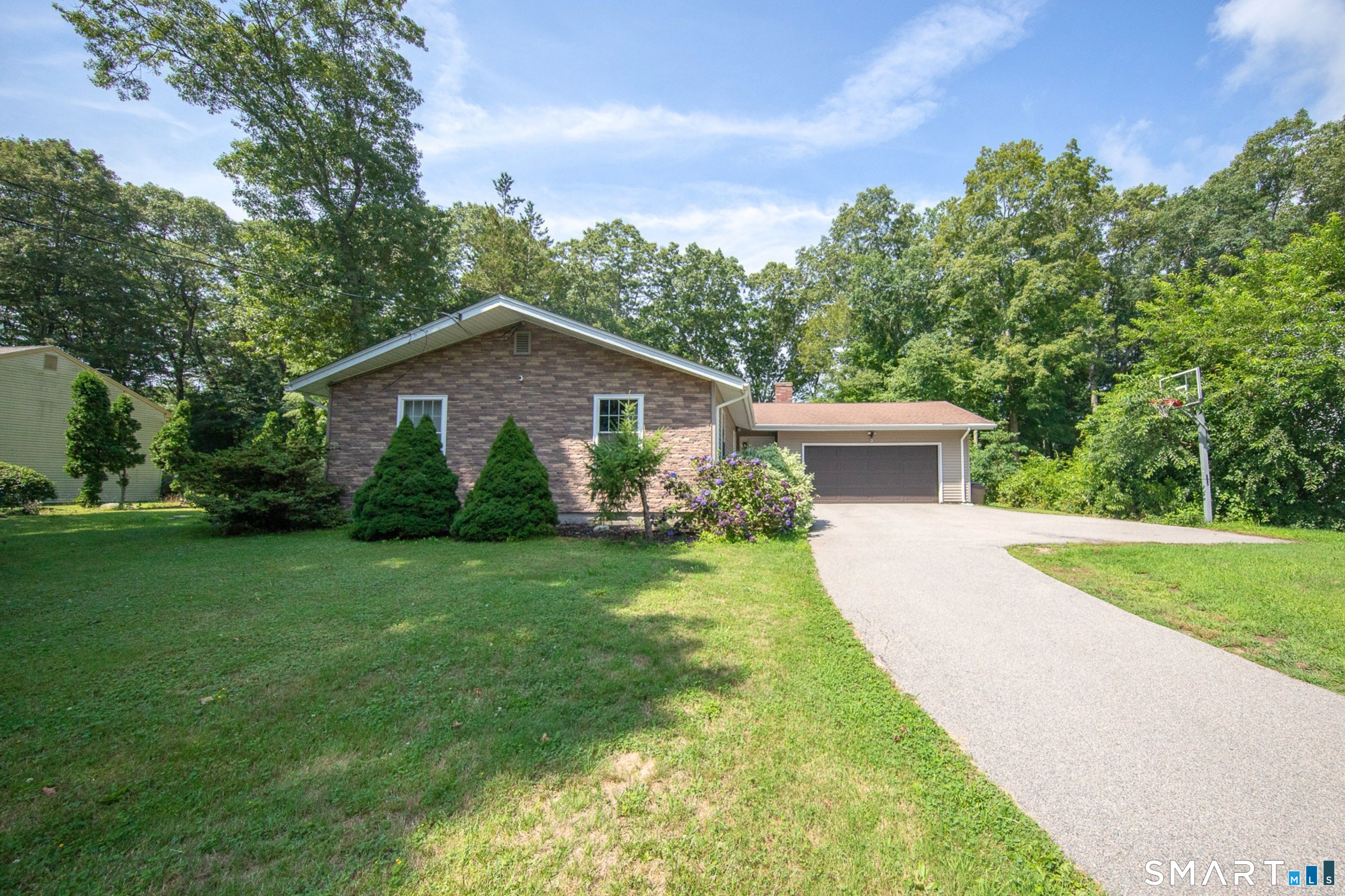 11 South Ridge Road