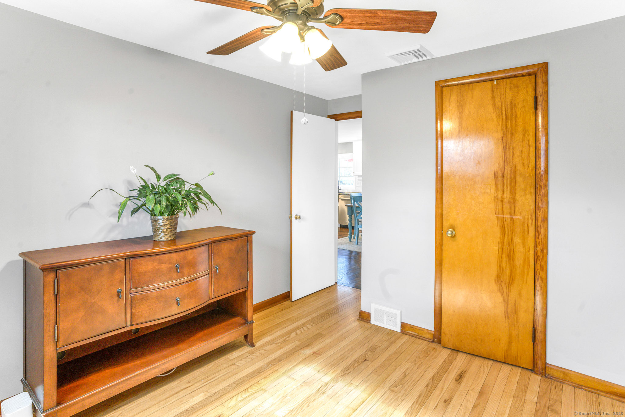 52 Paul Street, Wolcott, Connecticut image 12
