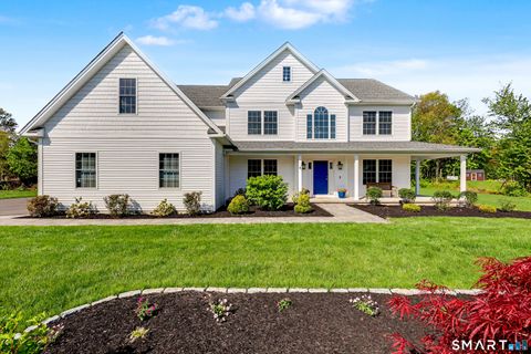 Photo of 5 Melrose Drive, Cheshire, CT 06410 (MLS # 24171984)