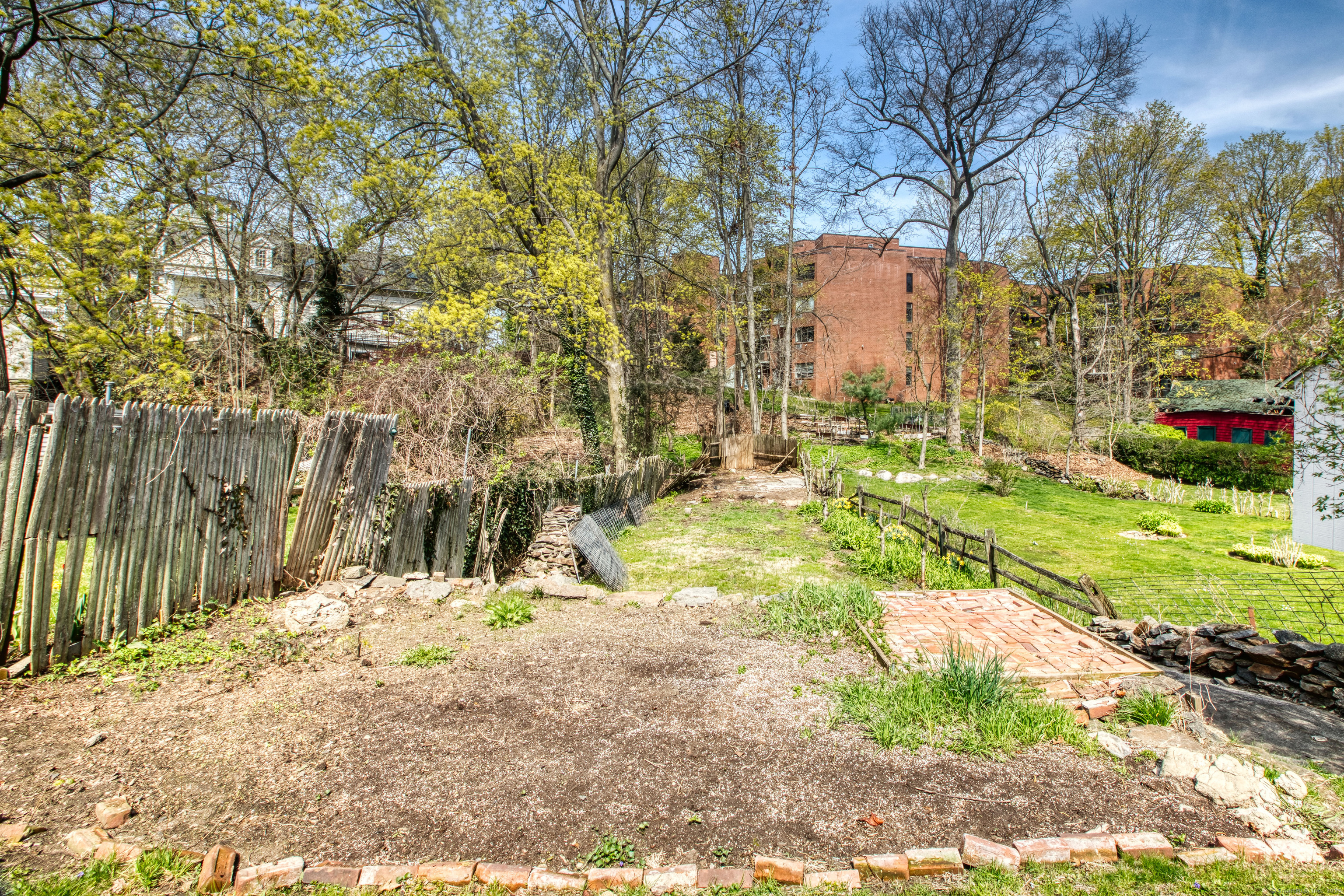 52 Locust Street, Greenwich, Connecticut image 29