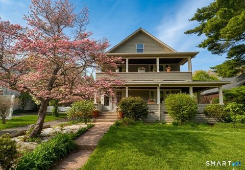 Photo of 47 Bigelow Street, Manchester, CT 06040 (MLS # 24171576)
