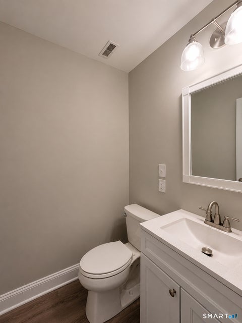 Tiny photo for 5 Farmington Chase Crescent #5, Farmington, CT 06032 (MLS # 24207714)