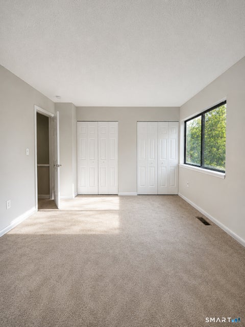 Tiny photo for 5 Farmington Chase Crescent #5, Farmington, CT 06032 (MLS # 24207714)