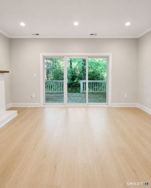 Tiny photo for 5 Farmington Chase Crescent #5, Farmington, CT 06032 (MLS # 24207714)