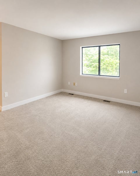 Tiny photo for 5 Farmington Chase Crescent #5, Farmington, CT 06032 (MLS # 24207714)