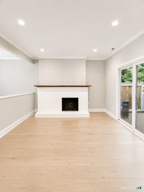 Tiny photo for 5 Farmington Chase Crescent #5, Farmington, CT 06032 (MLS # 24207714)