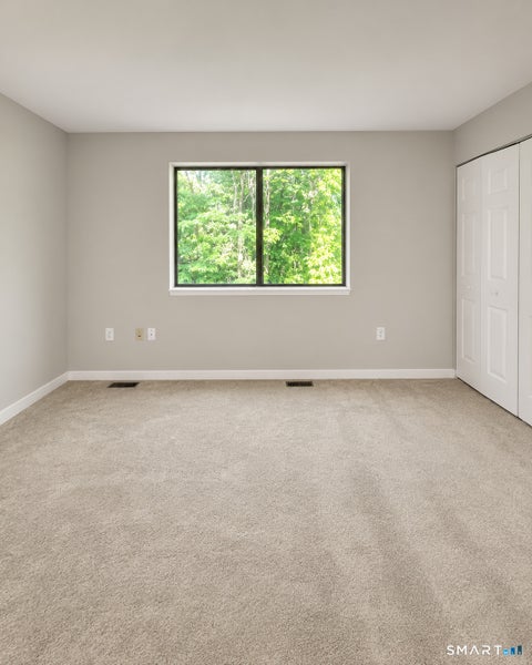 Tiny photo for 5 Farmington Chase Crescent #5, Farmington, CT 06032 (MLS # 24207714)