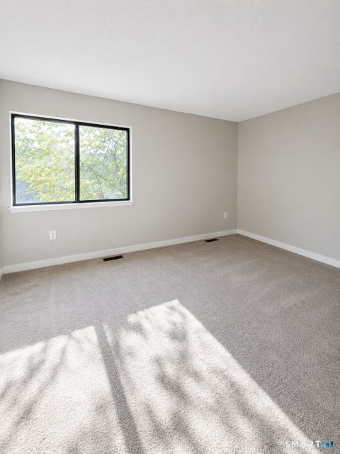 Tiny photo for 5 Farmington Chase Crescent #5, Farmington, CT 06032 (MLS # 24207714)