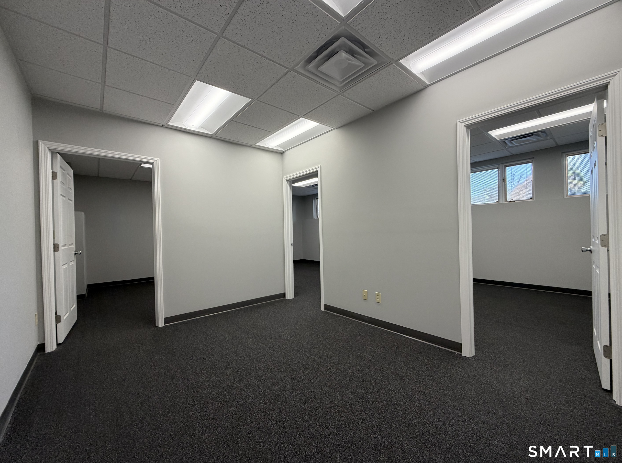 27 Meriden Avenue 1A