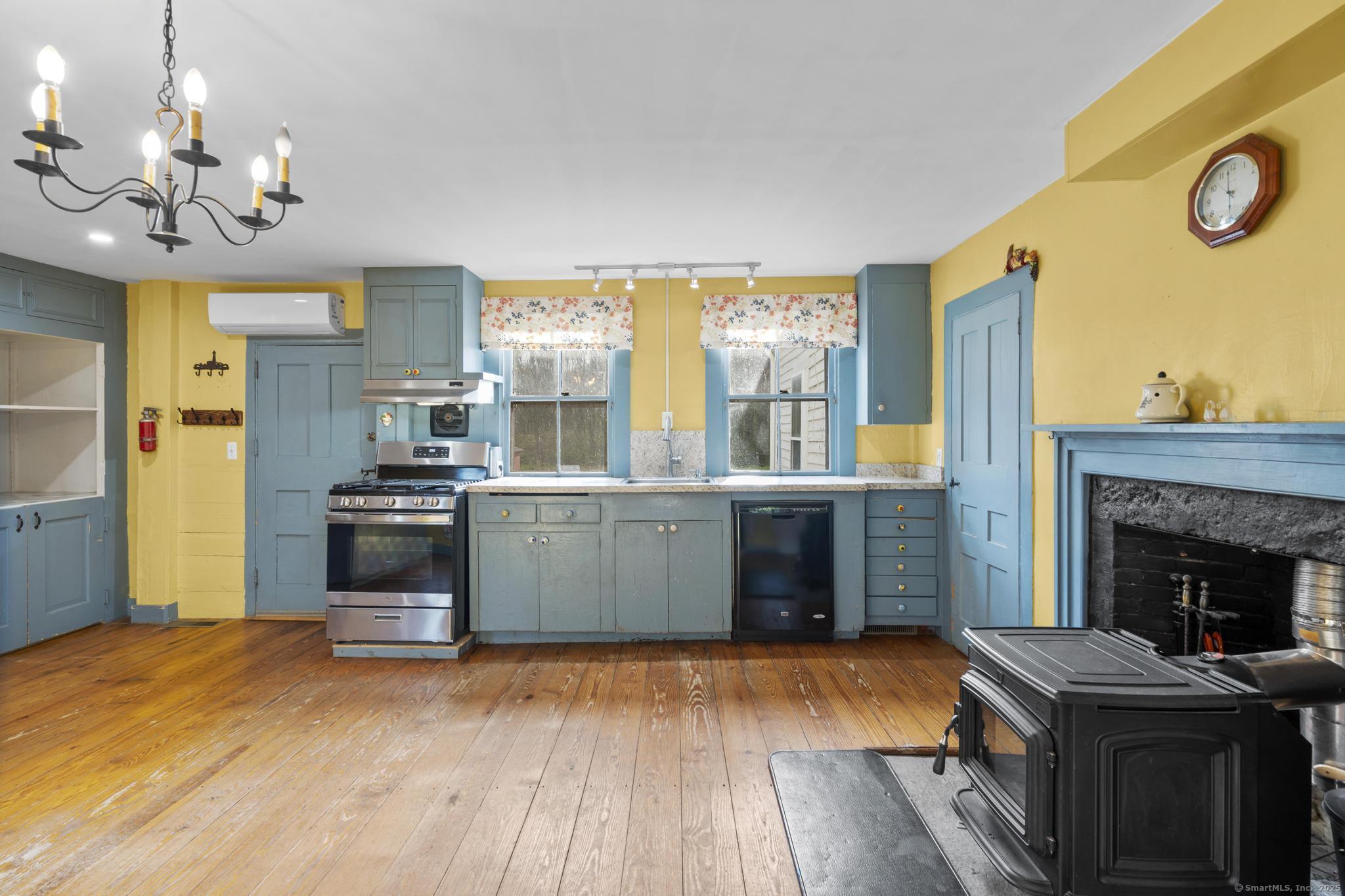 5 Chaplin Street, Chaplin, Connecticut image 16