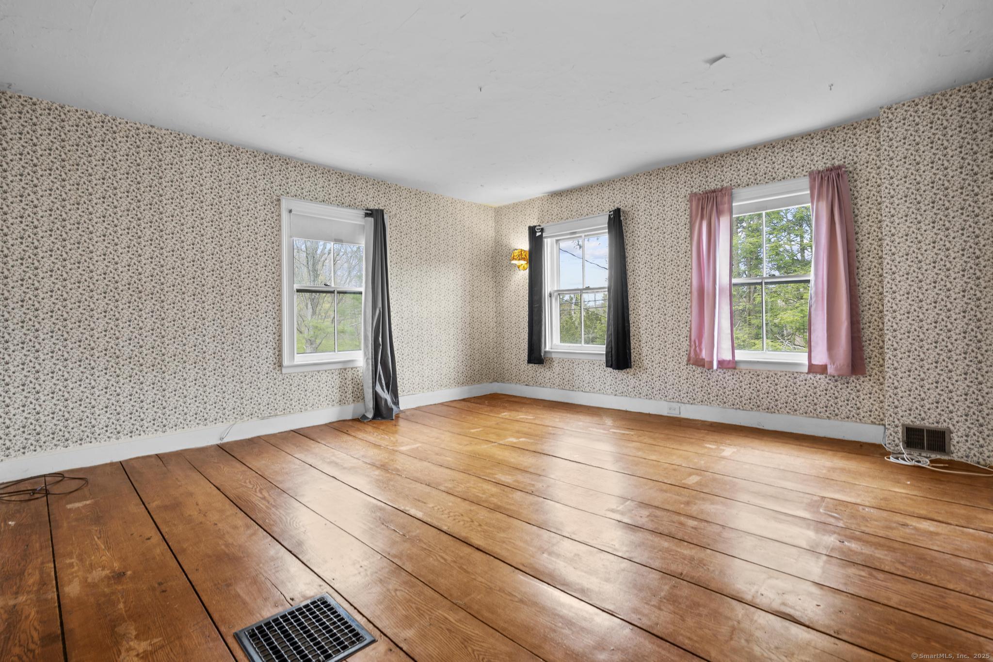 5 Chaplin Street, Chaplin, Connecticut image 26