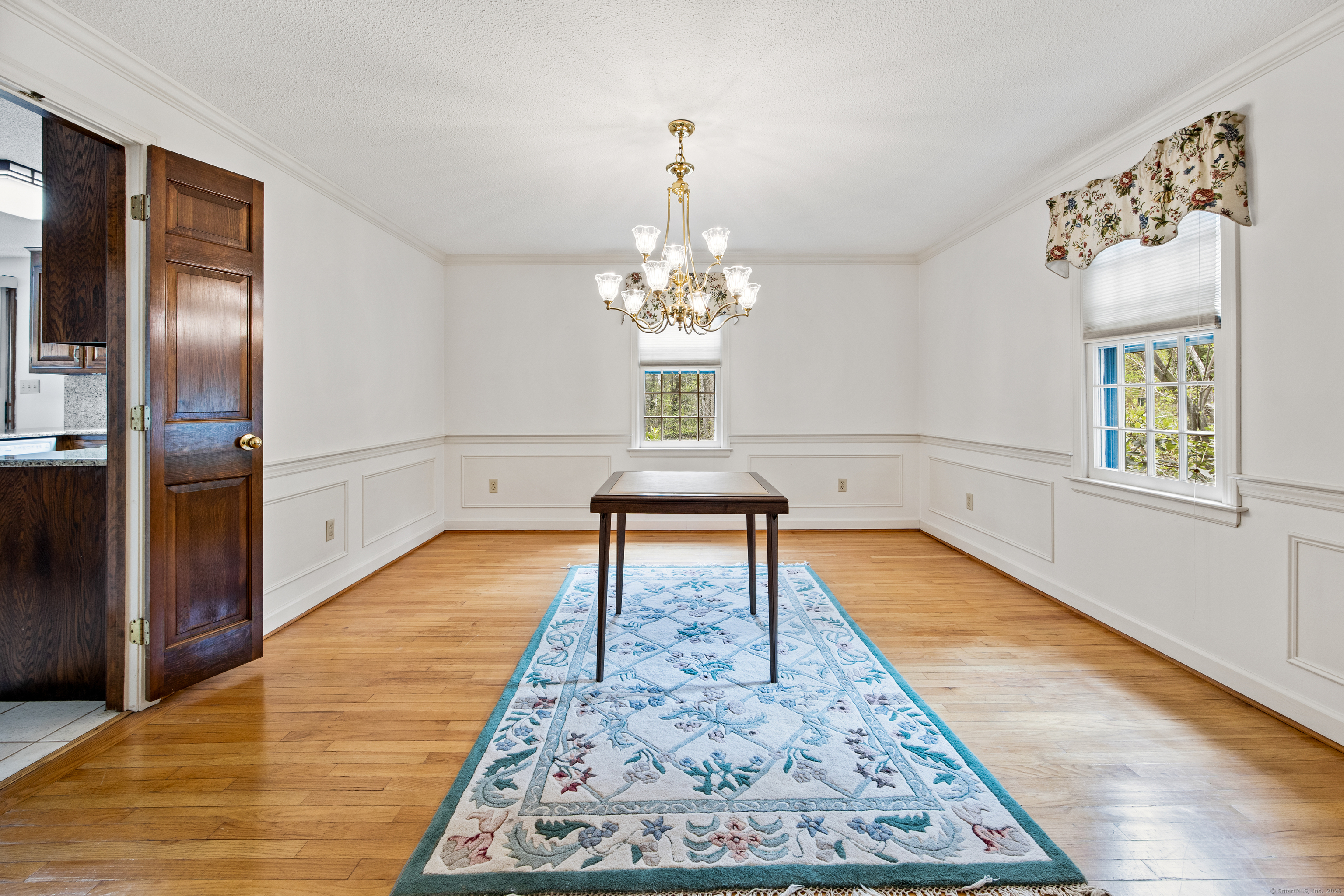 32 Woodmont Road, Avon, Connecticut image 11