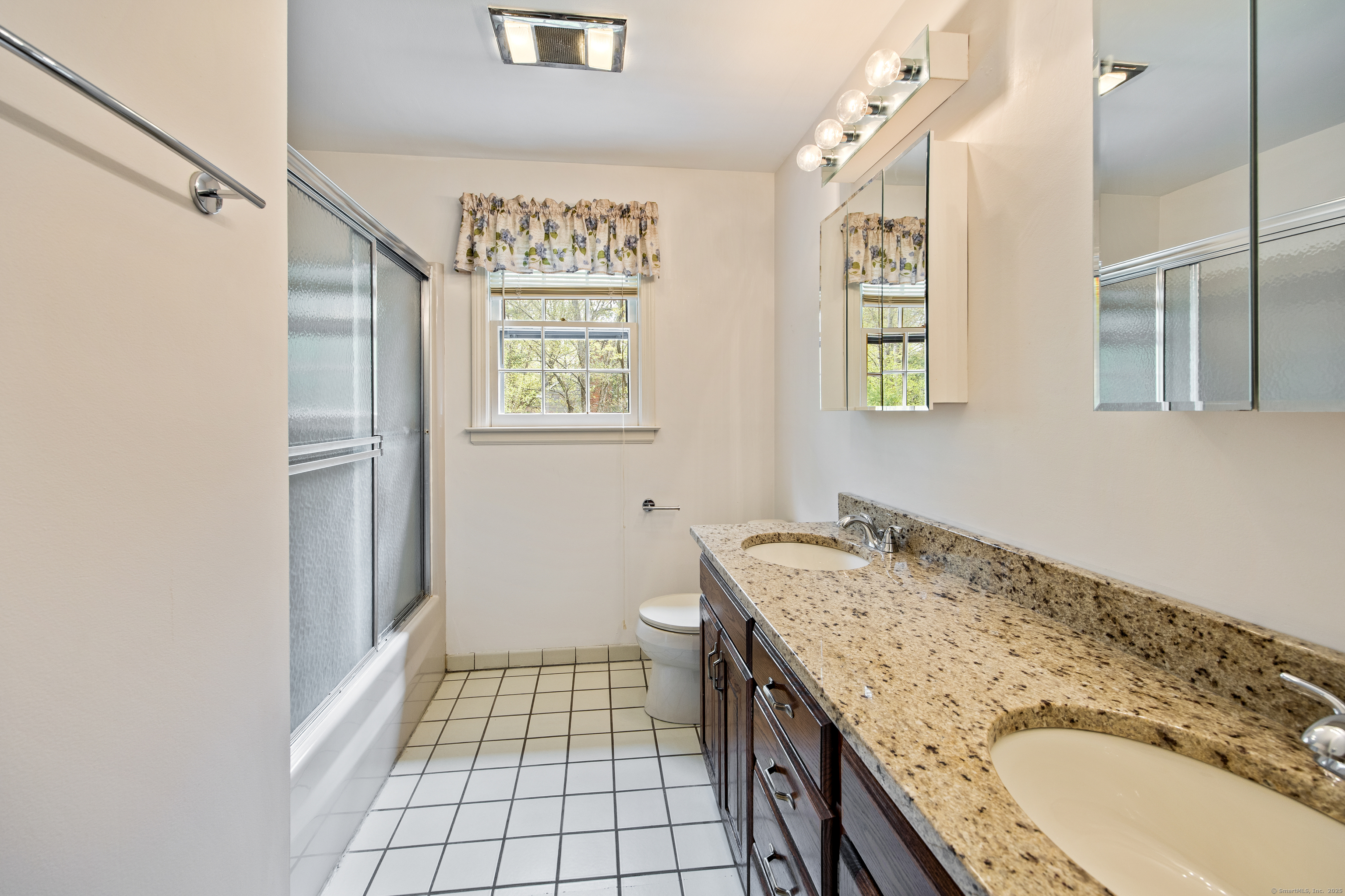 32 Woodmont Road, Avon, Connecticut image 31