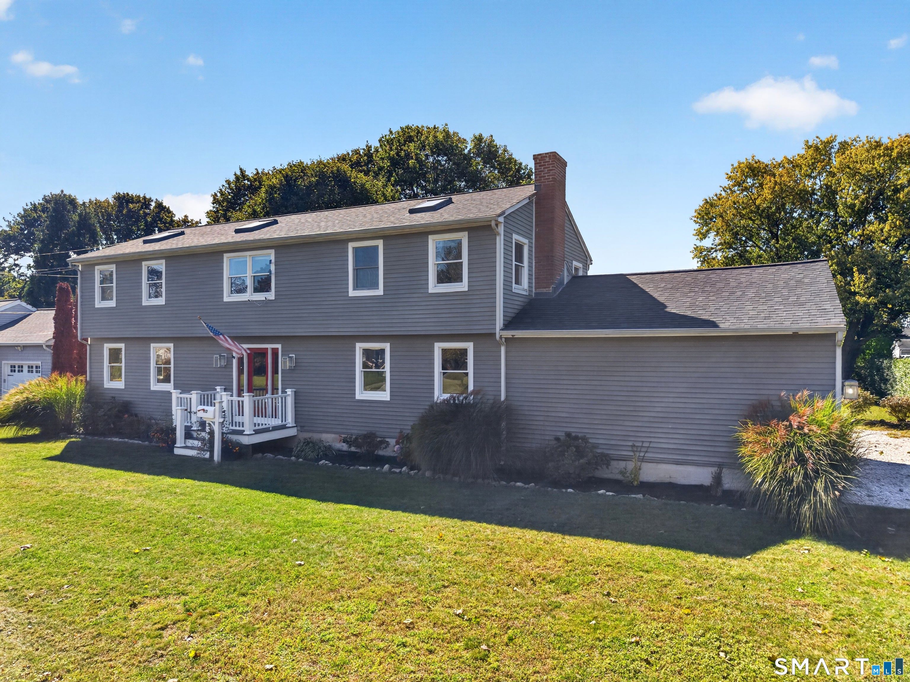 112 Harbor Parkway